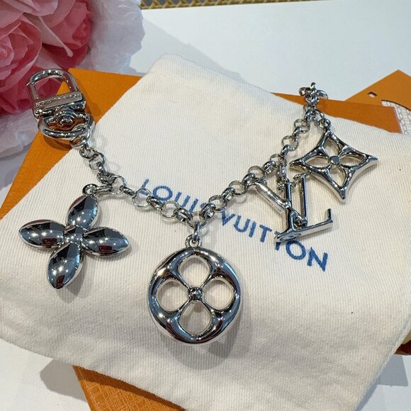 Louis Vuitton Silver - Toned Charm Chain Keychain/Bag Accessory - Picture 3 of 5